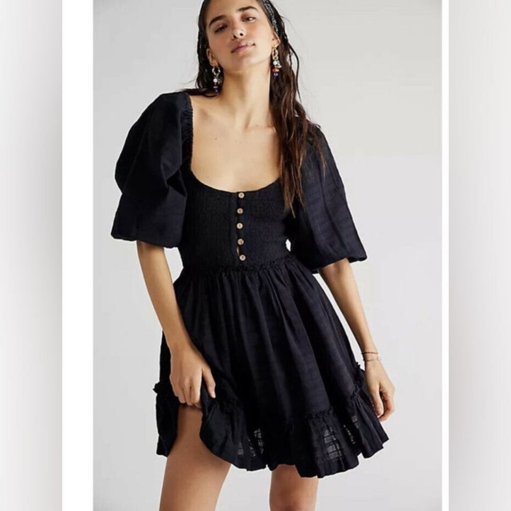 Free People Endless Summer Picnic
Smocked Mini Dress XS